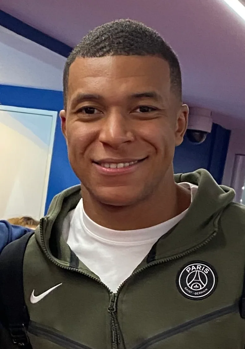 Mbappé en conférence de presse : le capitaine assume le statut de favori des Bleus